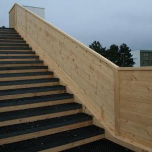 Holzbauten - Holztreppe